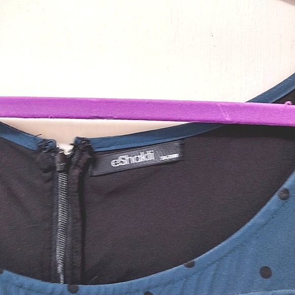 Eshakti Teal Georgette Dress with Black Polka Dots and Flutter Sleeves Size 26 - Picture 4 of 6